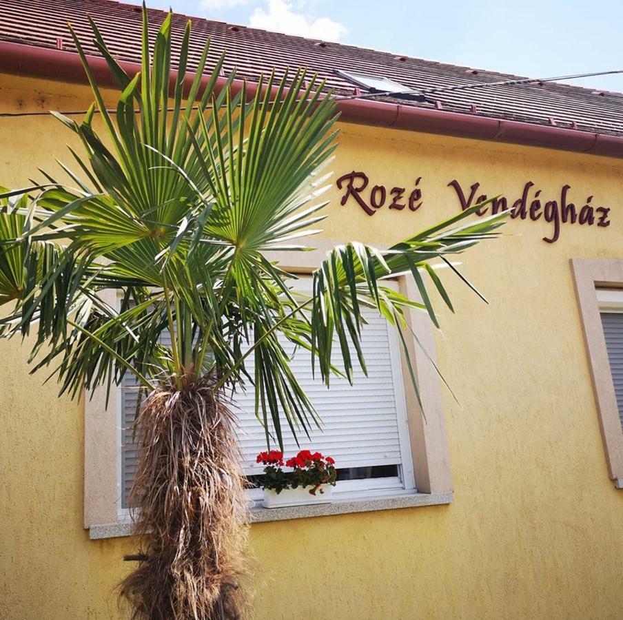 Rozé Vendégház Villány Extérieur photo