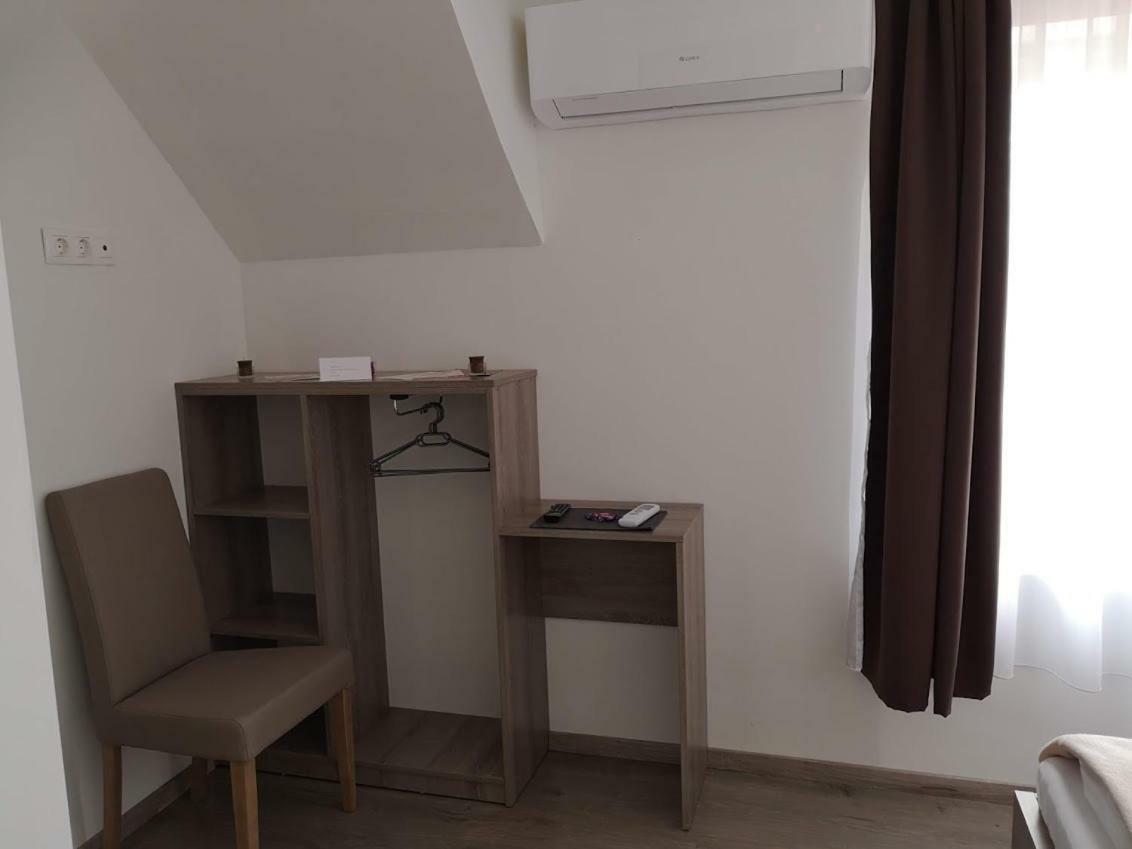 Rozé Vendégház Villány Extérieur photo